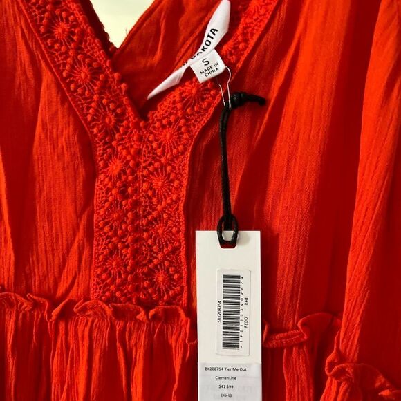 BB Dakota Tier Me Out red Dress crochet New with Tags - Picture 1 of 7
